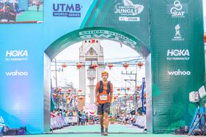 BIB: 5016, 
                            <button type="button" onclick="openModal(21785393)" class="btn btn-primary btn-sm float-right btn-popup" data-toggle="modal" data-target=".modal-high-quality">
                        <i class="fas fa-shopping-cart"></i> Add to Cart
                    </button>
                                            <button type="button" onclick="isThisMe(21785393, true)" class="btn btn-success btn-sm float-right btn-popup btn-isme hidden" data-toggle="tooltip" data-placement="bottom" title="นี่คือรูปของคุณใช่ไหม คลิกที่นี่เพื่อเอาเข้าอัลบั้ม">
                        <i class="fas fa-plus"></i> Add to album
                    </button>
                    <button type="button" onclick="isThisMe(21785393, false)" class="btn btn-warning btn-sm float-right btn-popup btn-isnotme hidden">
                        <i class="fas fa-ban"></i> Remove from album
                    </button>